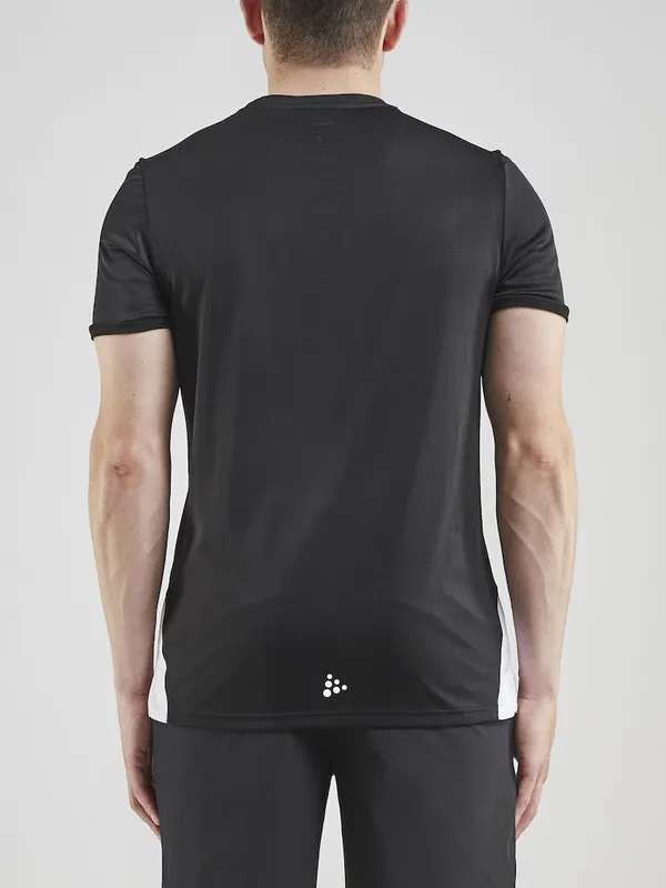 1908228-999900_PRO CONTROL IMPACT SS TEE_Closeup2.jpg